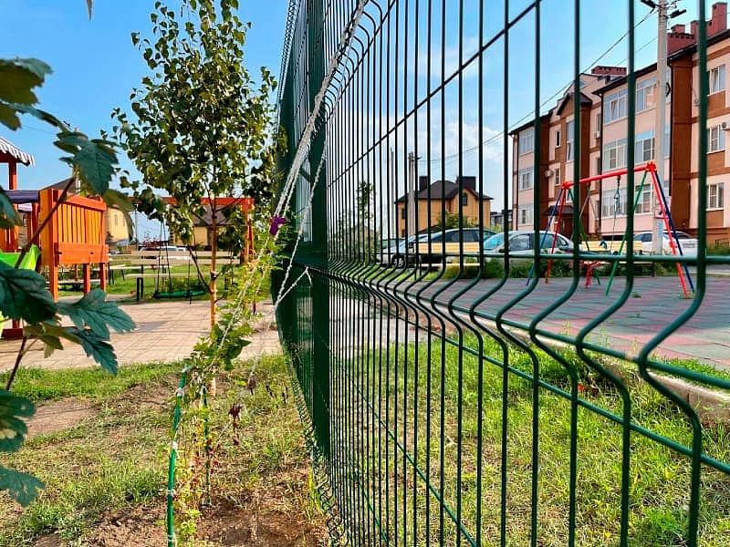 Ограждение для многоквартирных домов